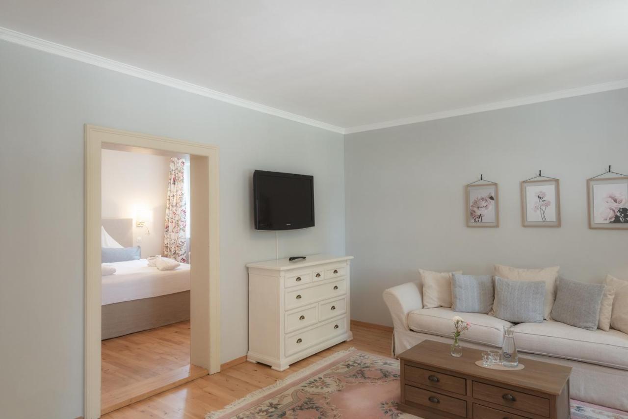 Biohotel Schlossgut Hotel Oberambach