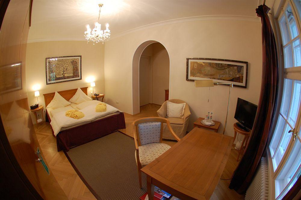 Biohotel Schlossgut Oberambach