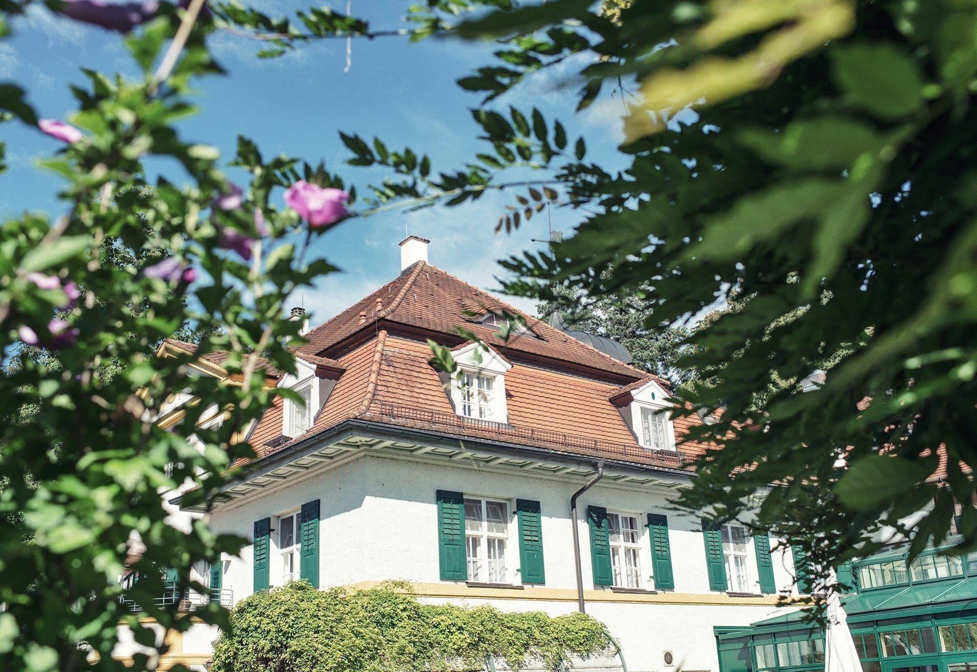 Biohotel Schlossgut Hotel
