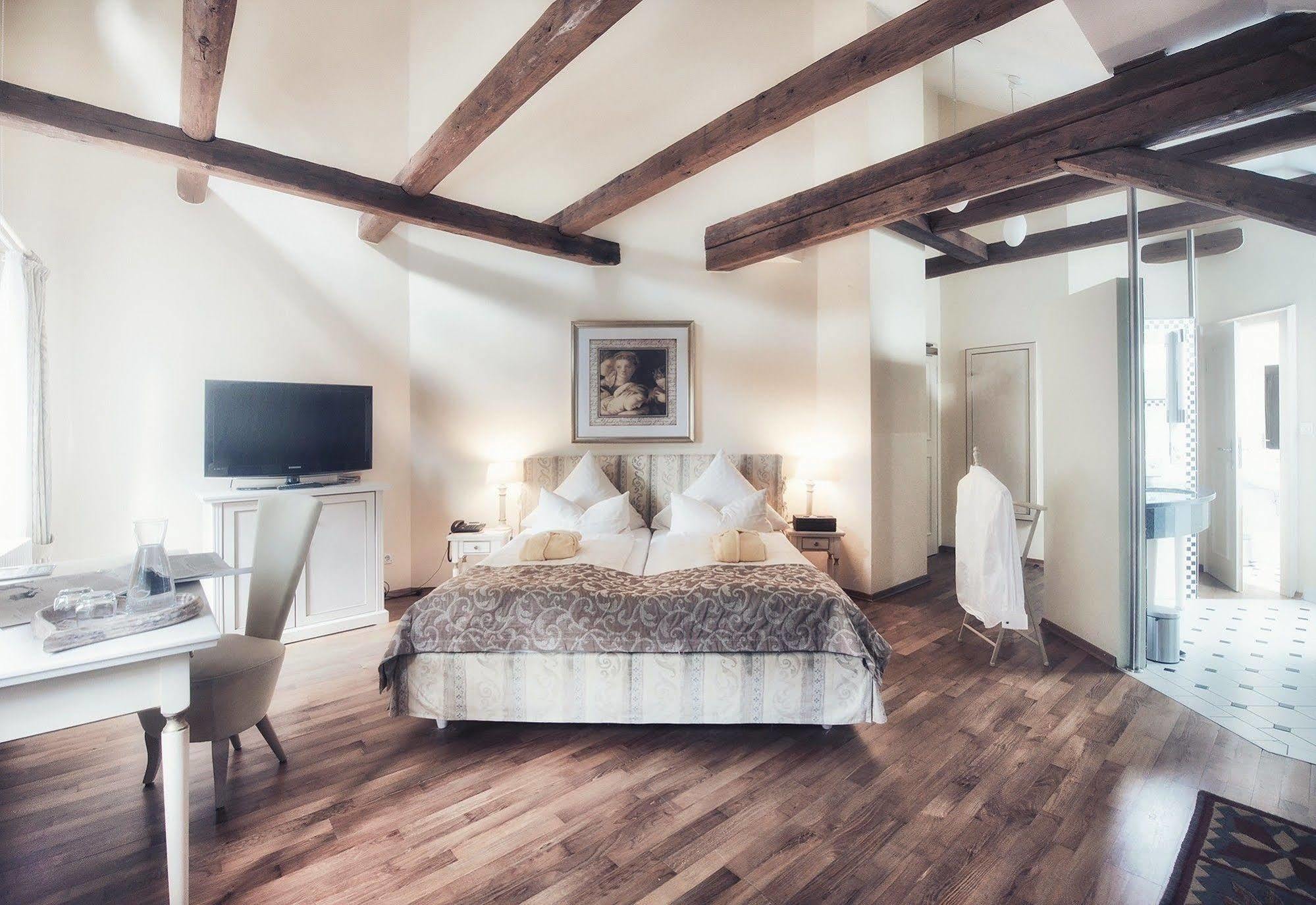 Biohotel Schlossgut Hotel 4*
